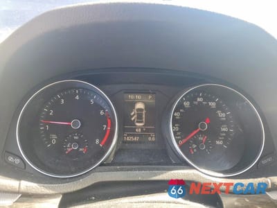 Zdjęcie 9 z 12 samochodu: 2016 VOLKSWAGEN PASSAT SE VIN:1VWBT7A39GC061726 - miniatura