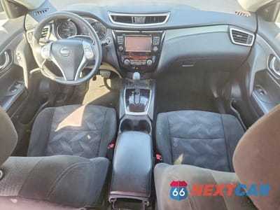 Zdjęcie 8 z 12 samochodu: 2016 NISSAN ROGUE SV VIN:5N1AT2MT0GC883663 - miniatura