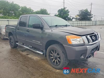 Czwarte zdjęcie samochodu z boku: 2009 NISSAN TITAN XE FFV VIN:1N6BA07C29N315921 - miniatura