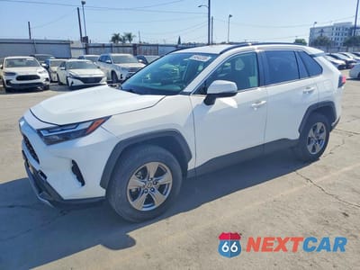 2023 TOYOTA RAV4 LE JTMMWRFV5PD204559 - główne zdjęcie licytacji z USA - miniatura
