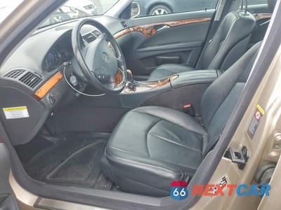 Zdjęcie 7 z 12 samochodu: 2005 MERCEDES-BENZ E 320 VIN:WDBUF65J55A612117 - miniatura