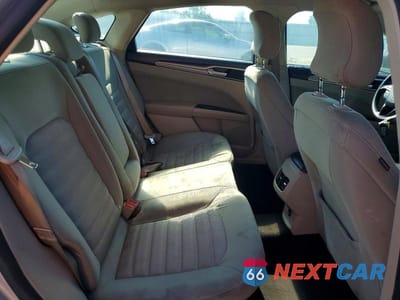 Zdjęcie 10 z 12 samochodu: 2019 FORD FUSION SE VIN:3FA6P0HD6KR145906 - miniatura