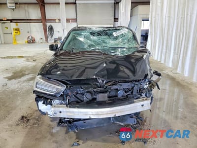 Piąte zdjęcie samochodu w środku: 2018 ACURA TLX TECH VIN:19UUB3F50JA802139 - miniatura