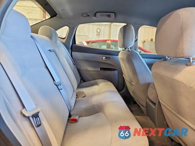 Zdjęcie 10 z 12 samochodu: 2007 BUICK LACROSSE CX VIN:2G4WC582671239261 - miniatura