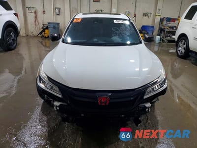 Piąte zdjęcie samochodu w środku: 2017 HONDA ACCORD TOURING VIN:1HGCR3F92HA000373 - miniatura