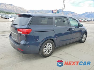 Trzecie zdjęcie samochodu z tyłu: 2017 KIA SEDONA LX VIN:KNDMB5C13H6230489 - miniatura