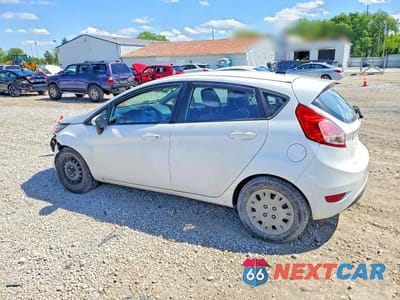 Drugie zdjęcie samochodu z przodu: 2014 FORD FIESTA S VIN:3FADP4TJ3EM132351 - miniatura