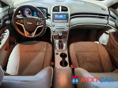 Zdjęcie 8 z 13 samochodu: 2013 CHEVROLET MALIBU LS VIN:1G11A5SA1DU108722 - miniatura