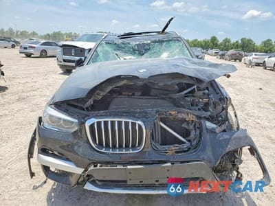 Piąte zdjęcie samochodu w środku: 2020 BMW X3 SDRIVE30I VIN:5UXTY3C08LLE54892 - miniatura