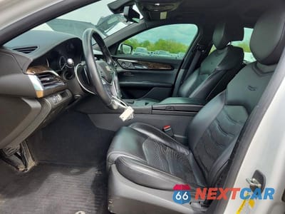 Zdjęcie 7 z 12 samochodu: 2018 CADILLAC CT6 LUXURY VIN:1G6KD5RS8JU152913 - miniatura