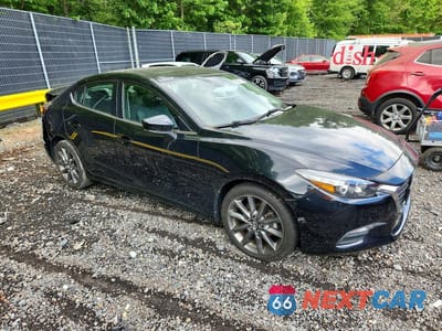 Czwarte zdjęcie samochodu z boku: 2018 MAZDA 3 TOURING VIN:3MZBN1V30JM270313 - miniatura