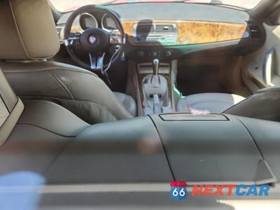 Zdjęcie 8 z 12 samochodu: 2007 BMW Z4 3.0 VIN:4USBU33597LW72308 - miniatura