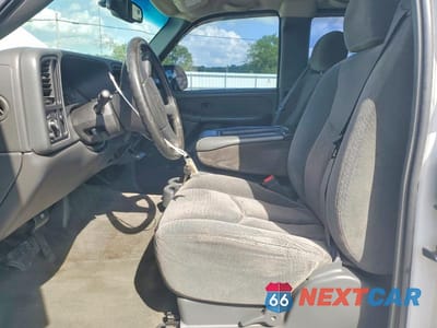 Zdjęcie 7 z 12 samochodu: 2003 CHEVROLET SILVERADO C1500 VIN:1GCEC19V23Z121291 - miniatura
