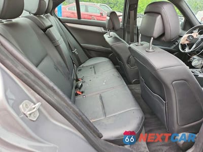 Zdjęcie 10 z 12 samochodu: 2014 MERCEDES-BENZ C 300 4MATIC VIN:WDDGF8AB1EA960253 - miniatura