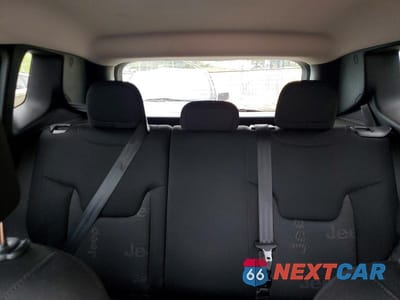 Zdjęcie 10 z 13 samochodu: 2015 JEEP RENEGADE LATITUDE VIN:ZACCJBBT6FPC04690 - miniatura