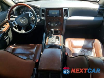 Zdjęcie 8 z 13 samochodu: 2009 JEEP GRAND CHEROKEE OVERLAND VIN:1J8HR68T99C553096 - miniatura