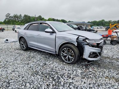 Czwarte zdjęcie samochodu z boku: 2021 AUDI Q8 PREMIUM VIN:WA1AVAF16MD014473 - miniatura