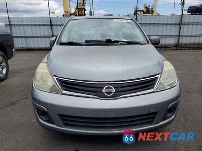 Piąte zdjęcie samochodu w środku: 2010 NISSAN VERSA 1.8 S VIN:3N1BC1AP7AL437003 - miniatura