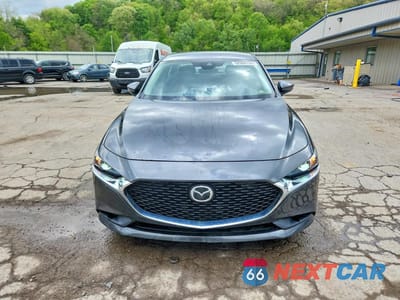 Piąte zdjęcie samochodu w środku: 2023 MAZDA 3 SELECT VIN:3MZBPABM8PM373205 - miniatura