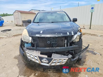 Piąte zdjęcie samochodu w środku: 2011 NISSAN ROGUE S VIN:JN8AS5MV5BW272100 - miniatura