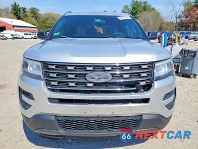 Piąte zdjęcie samochodu w środku: 2017 FORD EXPLORER VIN:1FM5K8B89HGB57803 - miniatura