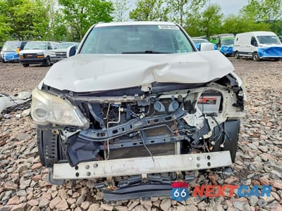 Piąte zdjęcie samochodu w środku: 2013 LEXUS GX 460 VIN:JTJBM7FX2D5059213 - miniatura