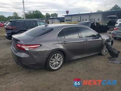 Trzecie zdjęcie samochodu z tyłu: 2019 TOYOTA CAMRY XLE VIN:4T1B11HK6KU296764 - miniatura