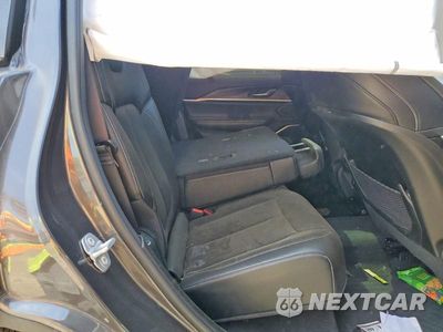 Zdjęcie 11 z 13 samochodu: 2022 JEEP GRAND CHEROKEE LIMITED VIN:1C4RJGBG7N8549355 - miniatura