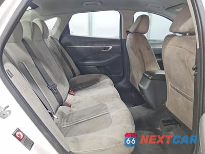 Zdjęcie 10 z 12 samochodu: 2021 HYUNDAI SONATA SE VIN:5NPEG4JA8MH126941 - miniatura