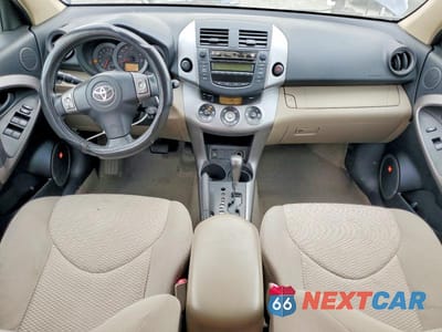 Zdjęcie 8 z 13 samochodu: 2007 TOYOTA RAV4 LIMITED VIN:JTMZK31V776009640 - miniatura