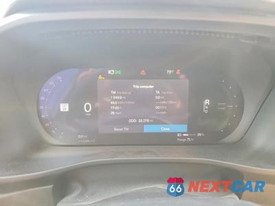 Zdjęcie 9 z 13 samochodu: 2022 VOLVO C40 P8 RECHARGE ULTIMATE VIN:YV4ED3GB1N2004408 - miniatura