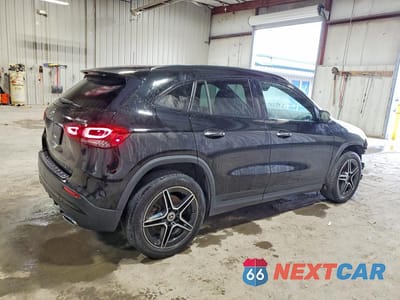 Trzecie zdjęcie samochodu z tyłu: 2022 MERCEDES-BENZ GLA 250 4MATIC VIN:W1N4N4HB0NJ379673 - miniatura