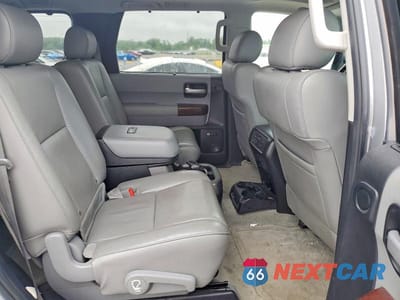 Zdjęcie 11 z 14 samochodu: 2011 TOYOTA SEQUOIA PLATINUM VIN:5TDDW5G16BS054690 - miniatura