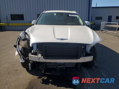 Piąte zdjęcie samochodu w środku: 2025 GENESIS GV70 2.5T STANDARD VIN:KMUMADTBXSU213100 - miniatura
