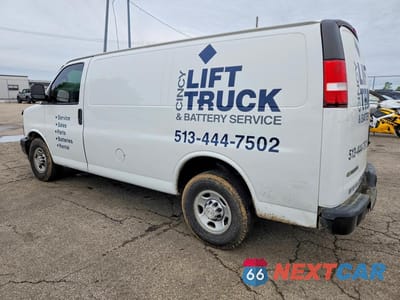 Drugie zdjęcie samochodu z przodu: 2018 CHEVROLET EXPRESS G2500 VIN:1GCWGAFGXJ1337111 - miniatura