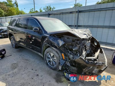 Czwarte zdjęcie samochodu z boku: 2024 CHEVROLET TRAVERSE LS VIN:1GNEREKS8RJ191057 - miniatura