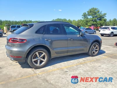 Trzecie zdjęcie samochodu z tyłu: 2018 PORSCHE MACAN S VIN:WP1AB2A56JLB34014 - miniatura