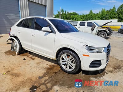 Czwarte zdjęcie samochodu z boku: 2017 AUDI Q3 PREMIUM VIN:WA1BCCFS6HR010883 - miniatura