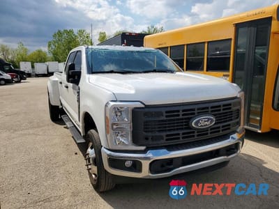2023 FORD F350 SUPER DUTY 1FT8W3DT6PED79283 - główne zdjęcie licytacji z USA - miniatura