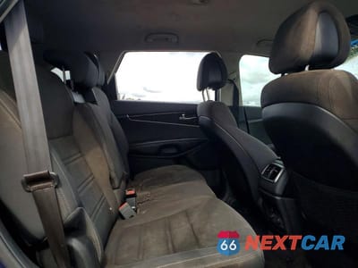 Zdjęcie 11 z 13 samochodu: 2016 KIA SORENTO LX VIN:5XYPG4A36GG118469 - miniatura