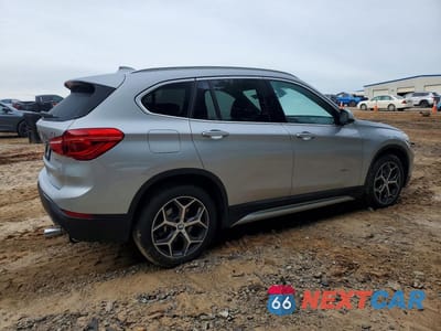 Trzecie zdjęcie samochodu z tyłu: 2018 BMW X1 SDRIVE28I VIN:WBXHU7C36J5H41088 - miniatura