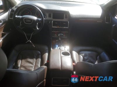 Zdjęcie 8 z 13 samochodu: 2013 AUDI Q7 PREMIUM PLUS VIN:WA1LGAFE2DD012032 - miniatura