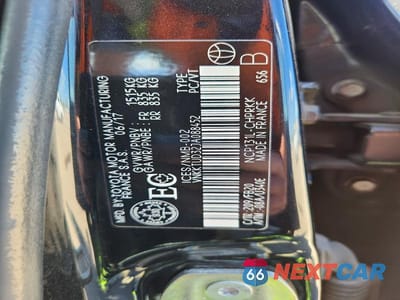Zdjęcie 12 z 12 samochodu: 2018 TOYOTA YARIS 5-DOOR L VIN:VNKKTUD32JA088452 - miniatura