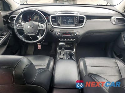 Zdjęcie 8 z 13 samochodu: 2019 KIA SORENTO EX V6 VIN:5XYPH4A53KG457598 - miniatura