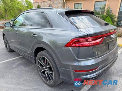 Drugie zdjęcie samochodu z przodu: 2021 AUDI Q8 PREMIUM PLUS S-LINE VIN:WA1EVAF11MD007500 - miniatura