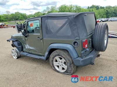 Drugie zdjęcie samochodu z przodu: 2015 JEEP WRANGLER SPORT VIN:1C4AJWAG2FL690938 - miniatura