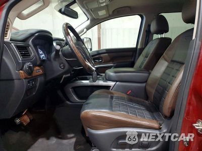 Zdjęcie 7 z 12 samochodu: 2016 NISSAN TITAN XD PLATINUM RESERVE VIN:1N6BA1F40GN515712 - miniatura