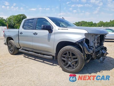 Czwarte zdjęcie samochodu z boku: 2024 CHEVROLET SILVERADO K1500 CUSTOM VIN:1GCPDBEK9RZ388606 - miniatura