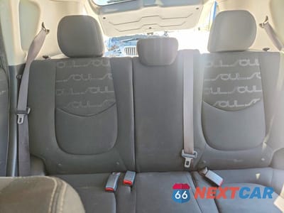 Zdjęcie 10 z 14 samochodu: 2012 KIA SOUL + VIN:KNDJT2A69C7426324 - miniatura