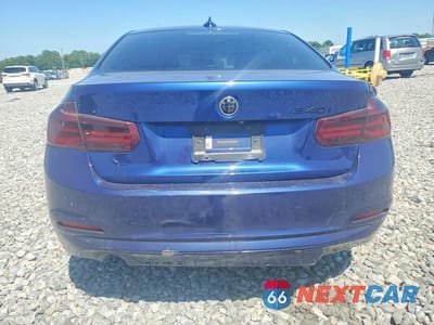 Zdjęcie 6 z 12 samochodu: 2018 BMW 320 I VIN:WBA8E1G53JNU90348 - miniatura